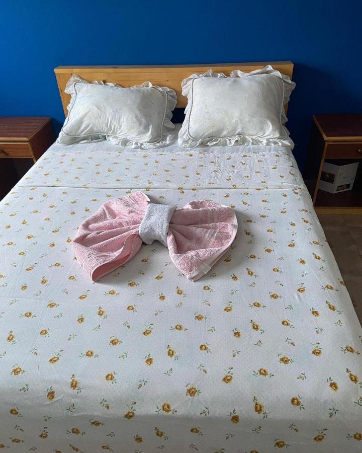 Casa Ze & Sonia Bed and Breakfast Portela Eksteriør billede