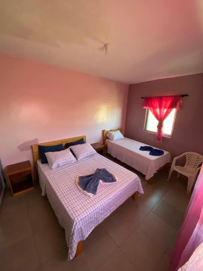 Casa Ze & Sonia Bed and Breakfast Portela Eksteriør billede