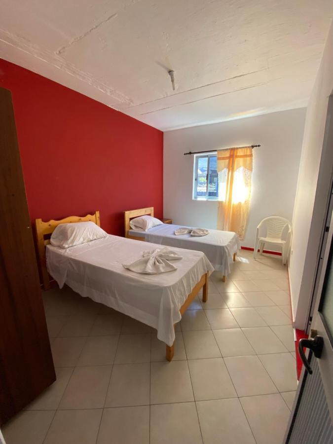 Casa Ze & Sonia Bed and Breakfast Portela Eksteriør billede