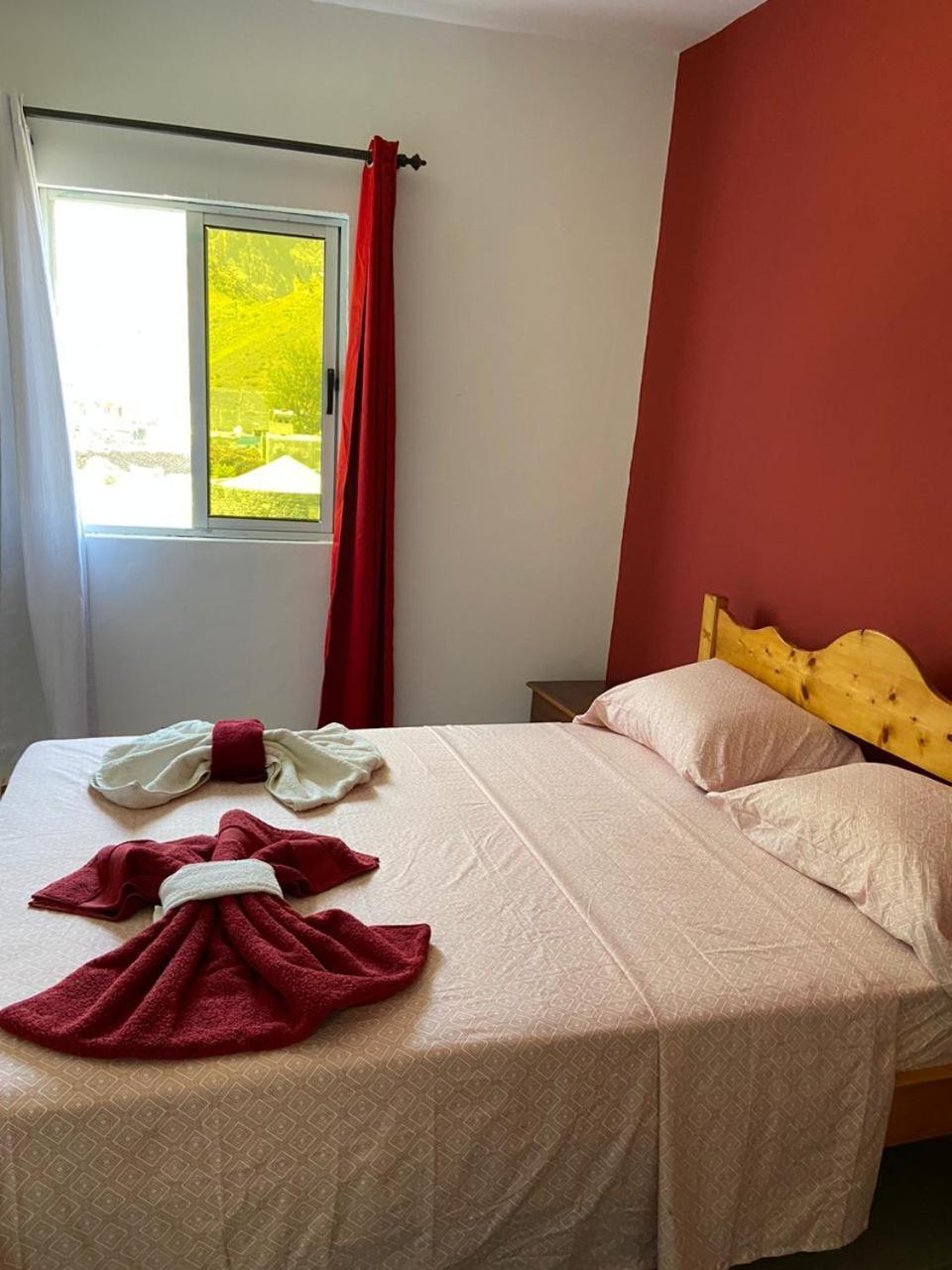 Casa Ze & Sonia Bed and Breakfast Portela Eksteriør billede